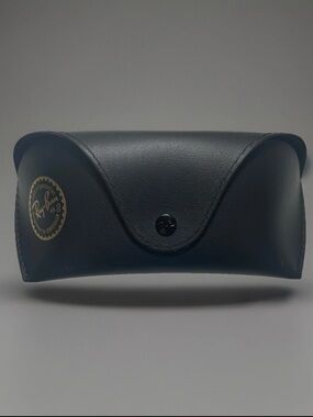 Ray-Ban Smooth Leather Medium Size Case Black